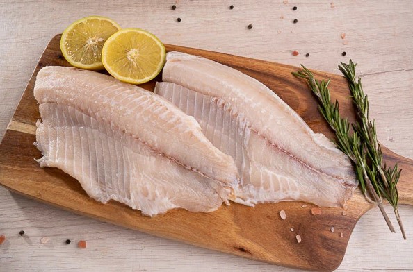 peixes saborosos um saint peter na tabua