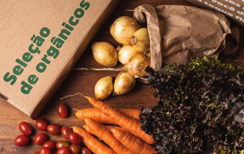cesta de alimentos com baixa caloria